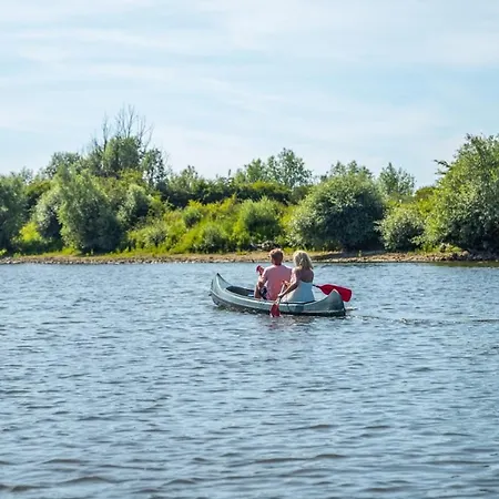 Marina Strandbad Land In Sicht Mit Zaun Haus Nr 81 Ferienhaus *