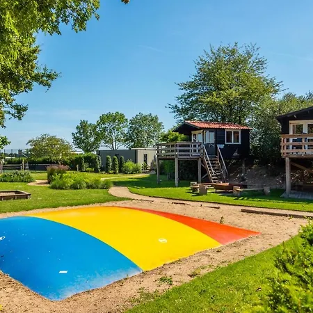 Marina Strandbad Land In Sicht Mit Zaun Haus Nr 81 * Olburgen