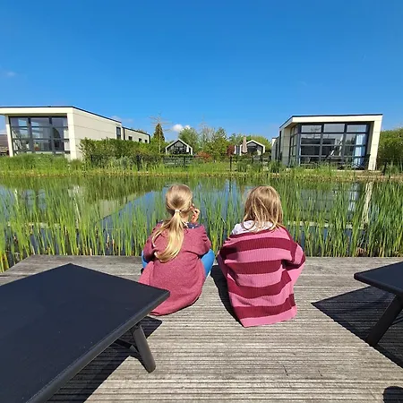 Marina Strandbad Land In Sicht Mit Zaun Haus Nr 81