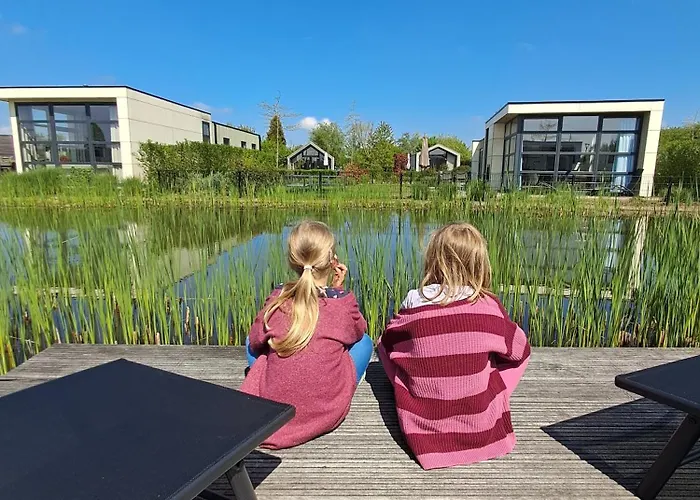 Marina Strandbad Land In Sicht Mit Zaun Haus Nr 81