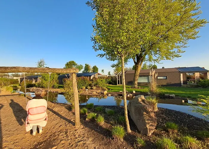 Marina Strandbad Land In Sicht Mit Zaun Haus Nr 81 * Olburgen