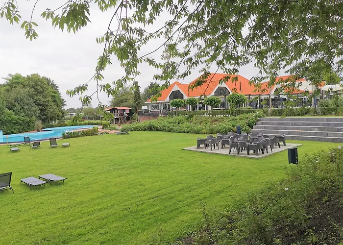 Marina Strandbad Land In Sicht Mit Zaun Haus Nr 81