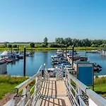 Ferienhaus Marina Strandbad Land In Sicht Mit Zaun Haus Nr 81