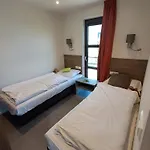 Marina Strandbad Land In Sicht Mit Zaun Haus Nr 81 Olburgen