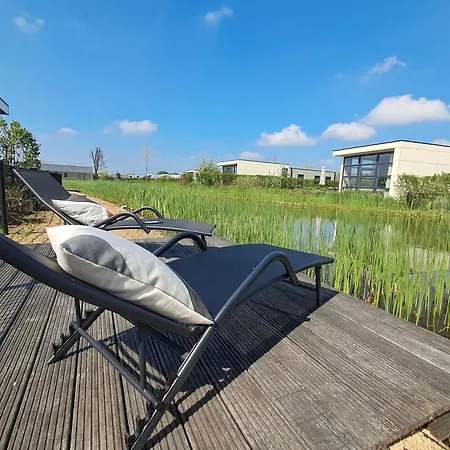 Marina Strandbad Land In Sicht Mit Zaun Haus Nr 81 Ferienhaus